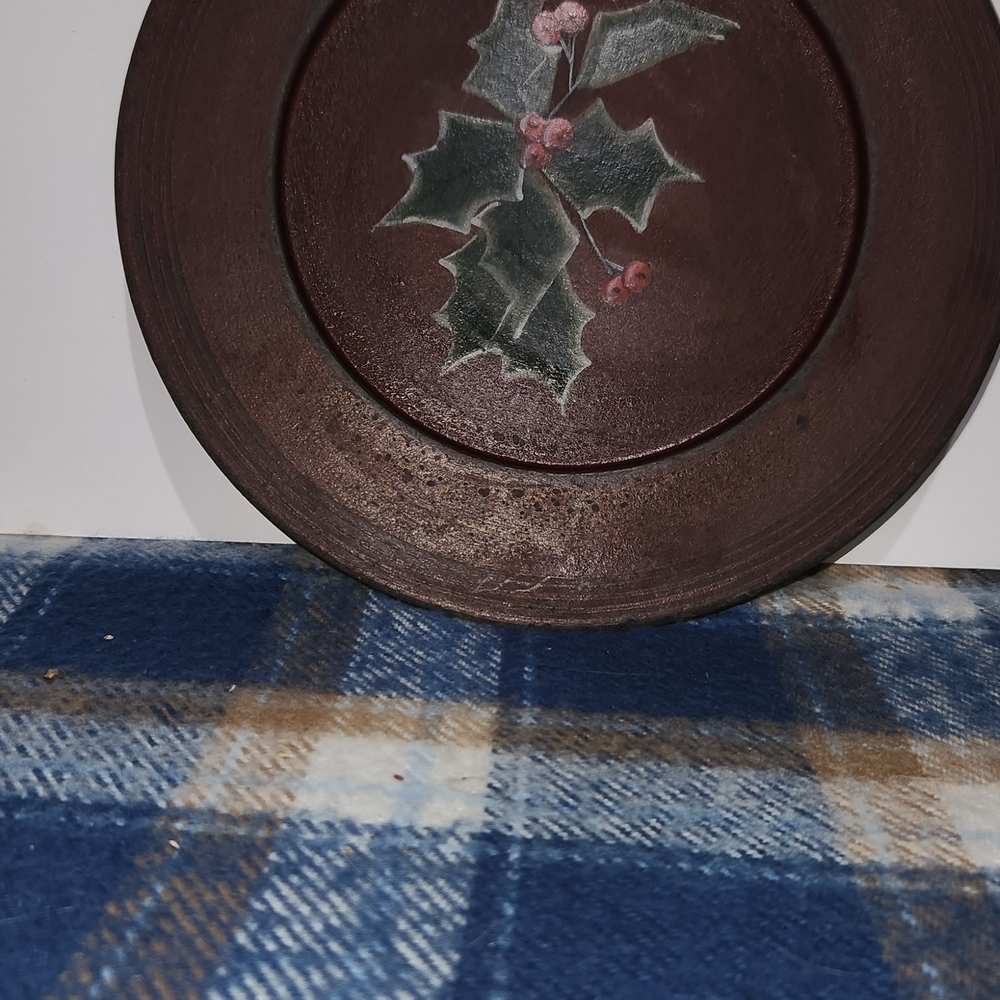 Festive Primitive Holly wooden Decorative Plate